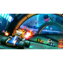 Game CTR Crash Team Racing Nitro Fueled Xbox One foto 3