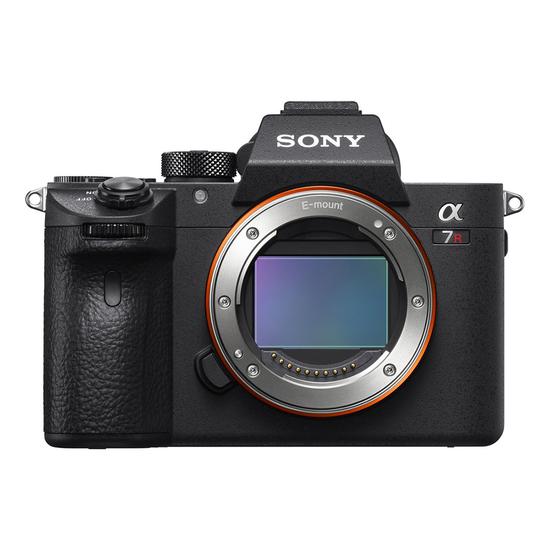 Camera Sony A7R III (ILCE-7RM3) Corpo Preto
