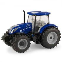 Trator Ertl - New Holland T6.180 Blue Power - Escala 1/32 (13957)