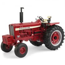 Trator Ertl Case Ih - Farmall International Harvester 856 Tractor (Prestige Collection) 44128 - Escala 1/16