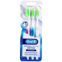 Escova de Dente Oral B Detox com 3 Unidades