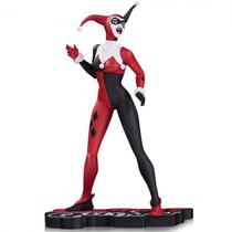 Estatua DC Collectibles Harley Quinn Red, White And Black - BY Jae Lee 35010