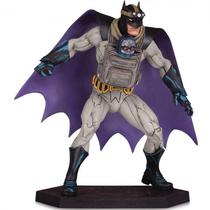 Esteaacute;Tua DC Collectibles Batman Dark Nights: Metal - Batman And Darkseid Baby
