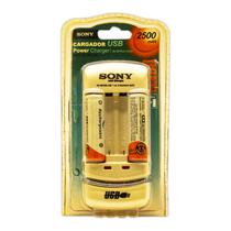 Kit Carregador de Pilhas Sony BCG-423AE2AA / 2500MAH / com Pilha Incluida (2 Pilhas AA) / para Pilha AAA e AA / Bivolt - Branco
