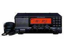 Radio Yaesu HF VX-1700