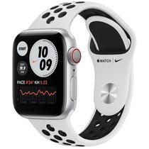 Apple Watch Nike Series 6 44 MM A2292 MG293LL / A GPS - Silver Aluminum / Pure Platinum / Black